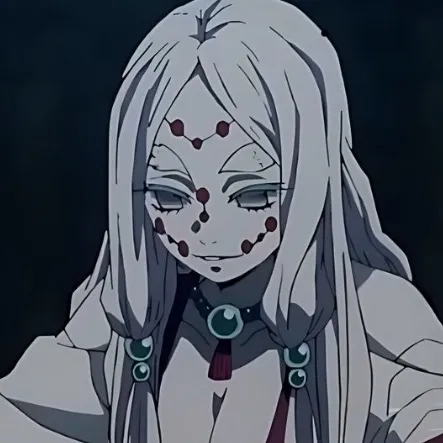 chat with ai character: Spider Mother