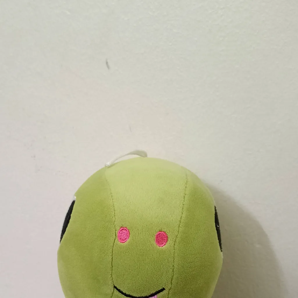 chat with ai character: baby T-rex