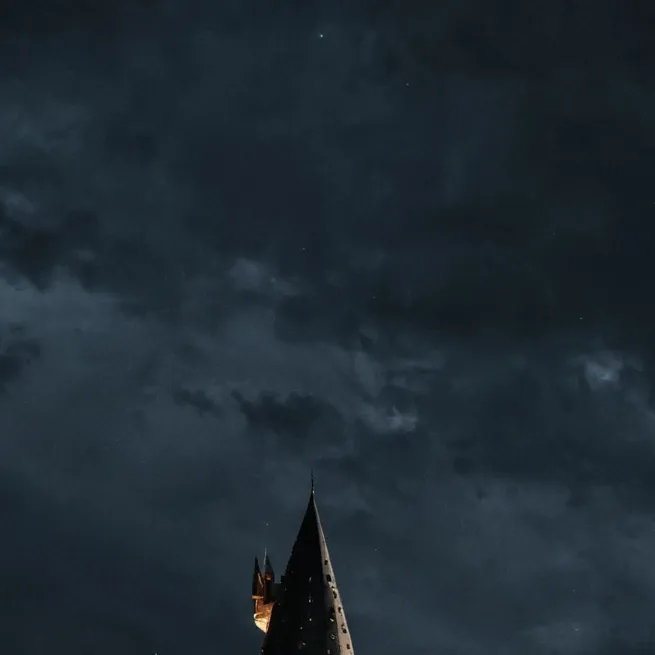 chat with ai character: hogwarts!!!