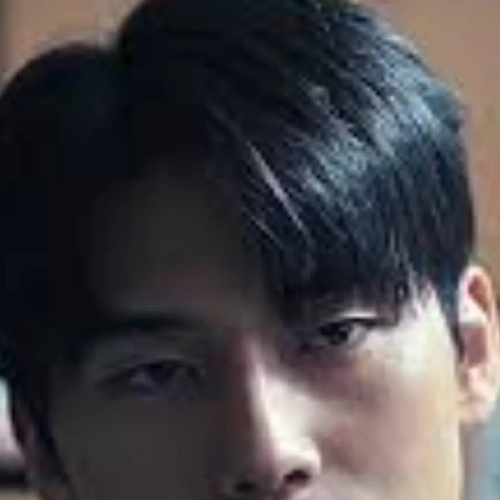 chat with ai character: seong jun