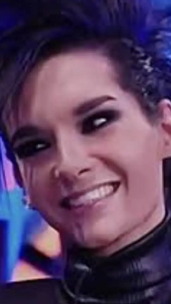 ai character: bill kaulitz  background