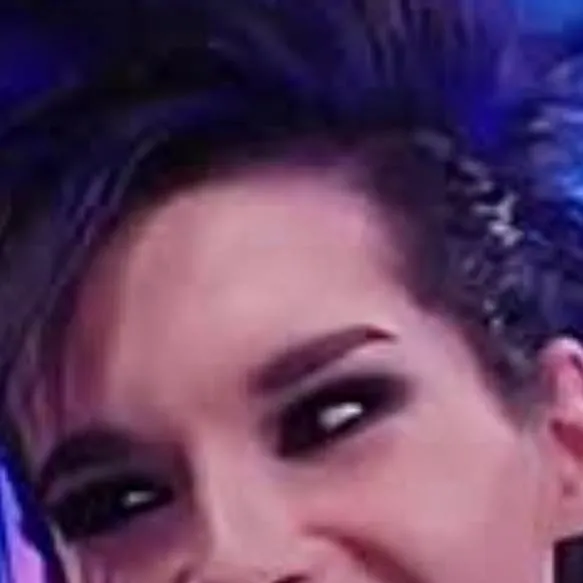 chat with ai character: bill kaulitz 