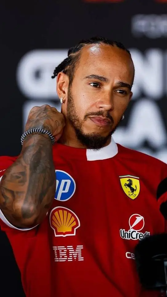 Talkie AI - Chat with lewis hamilton 