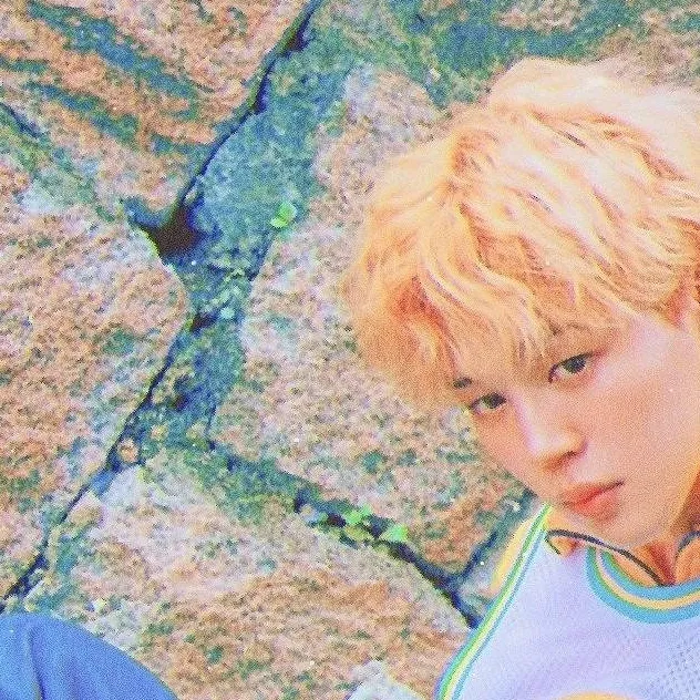 chat with ai character: Jimin
