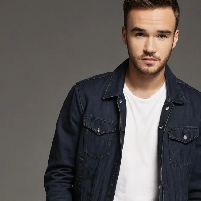 chat with ai character: liam payne