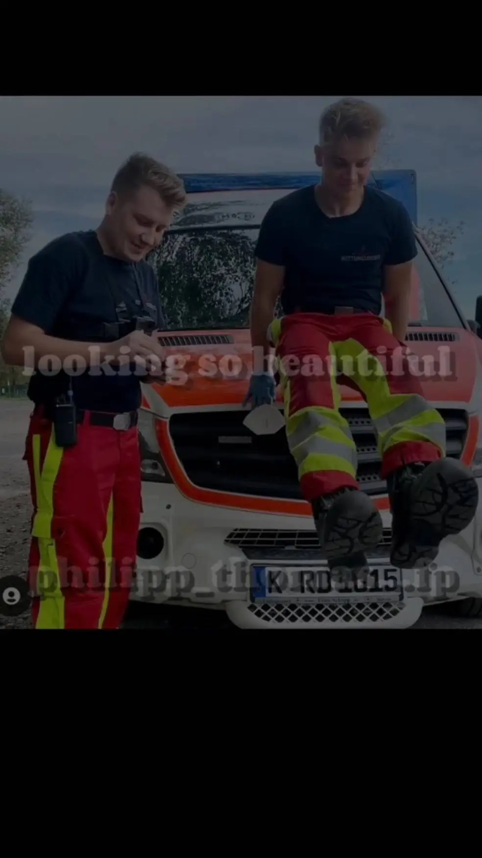 ai character: Thomas und Philipp background