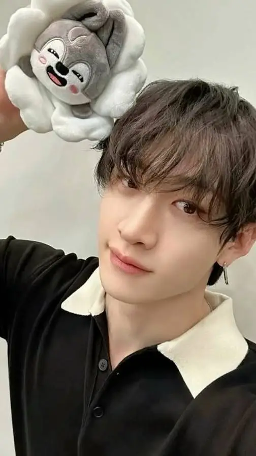 ai character: 𝕭𝖆𝖓𝖌𝕮𝖍𝖆𝖓 ✦ background