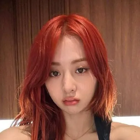 chat with ai character: °•★𝐘𝐮𝐧𝐣𝐢𝐧✯•°