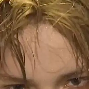 chat with ai character: eyes locked on u