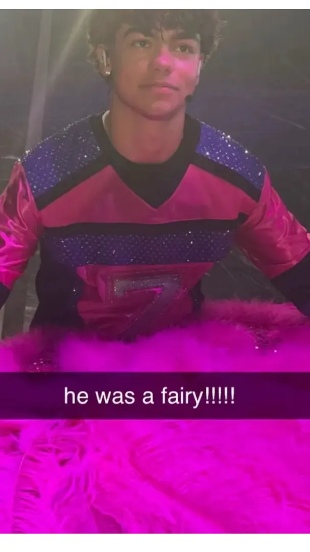 ai character: Malachi background