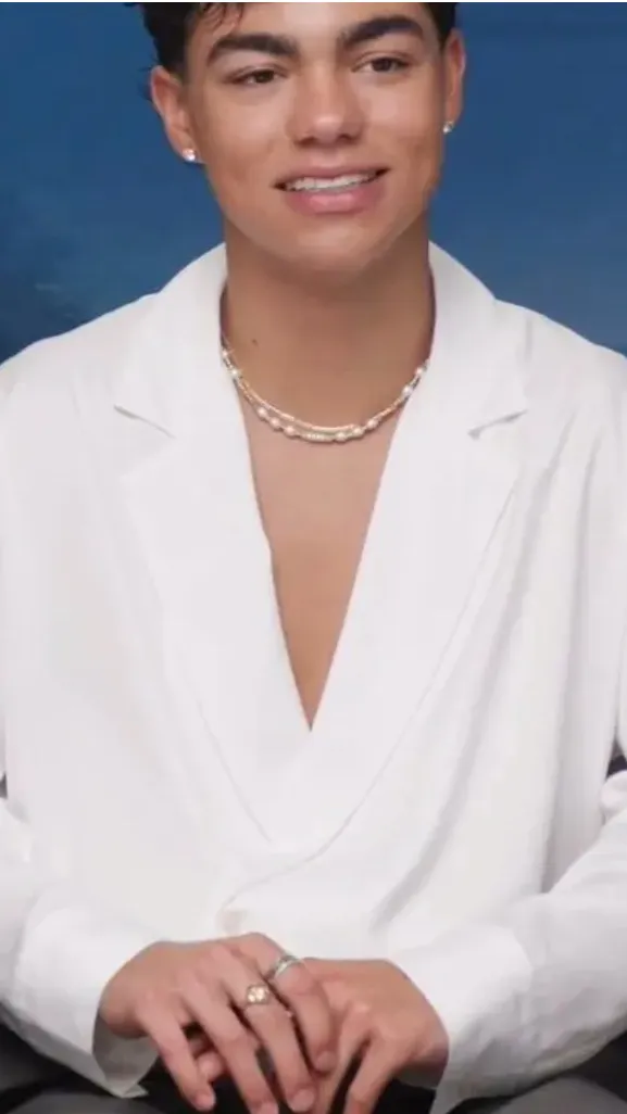 ai character: Malachi background