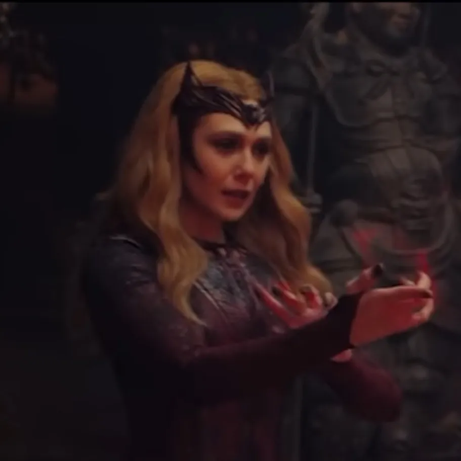 chat with ai character: Scarlet Witch MoM