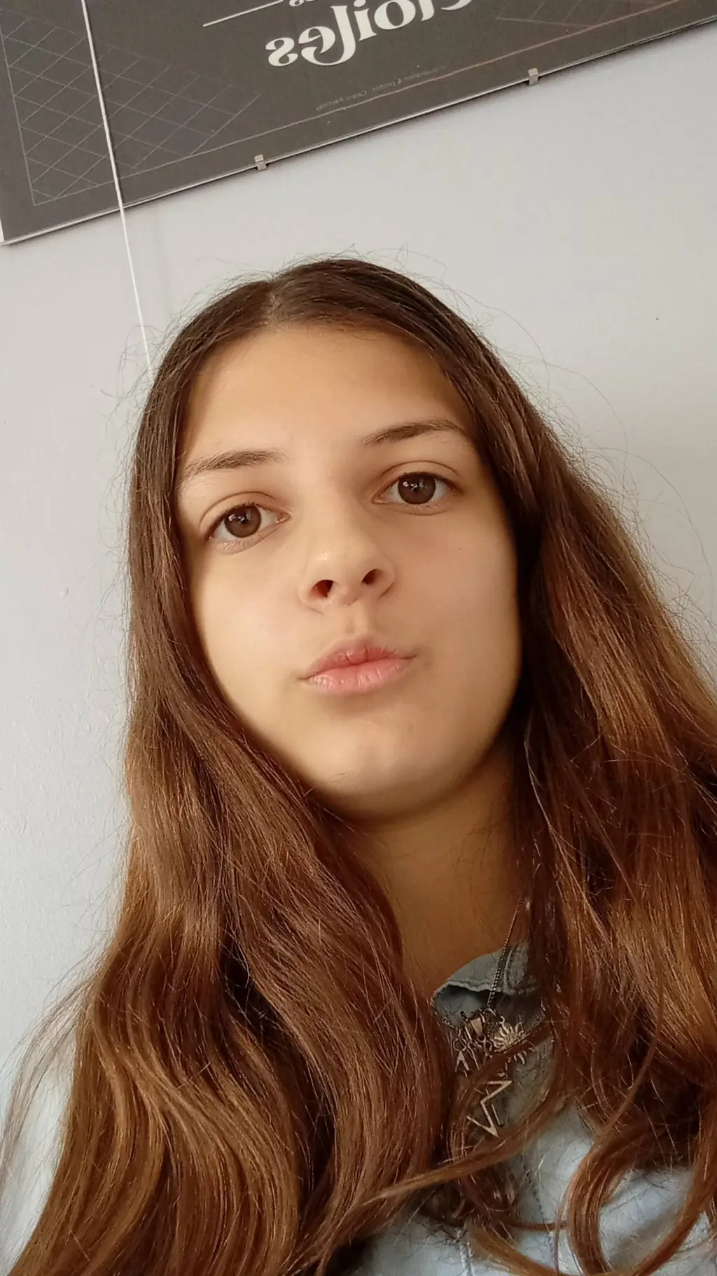 ai character: Livia  background