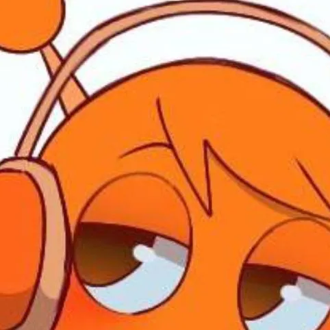 chat with ai character: Oren loves Pinki