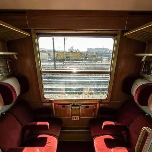 chat with ai character: COD - train