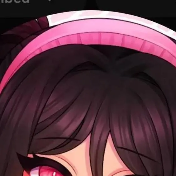 chat with ai character: Older sis zoenoob