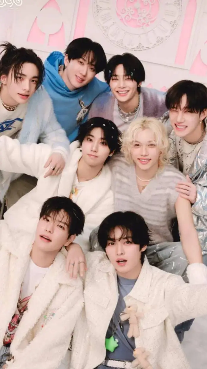 ai character: Stray Kids  background