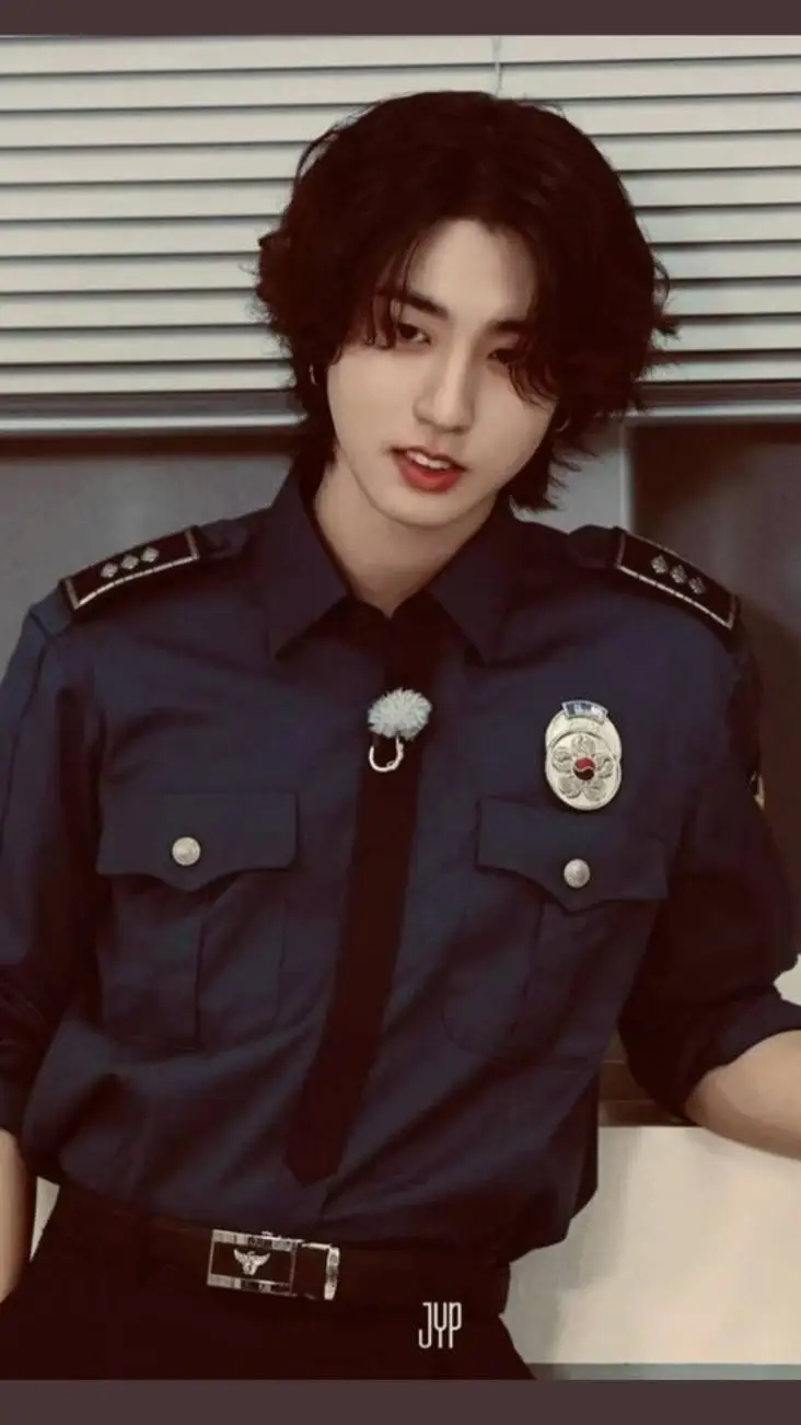 ai character: Han background