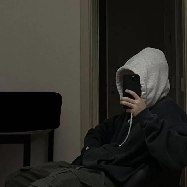 chat with ai character: Kia~🗝🎼