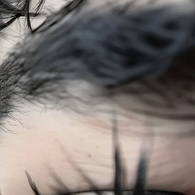 chat with ai character: Eye power 