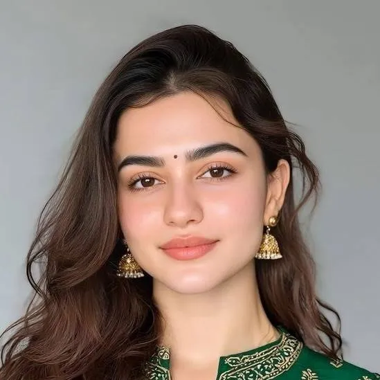 chat with ai character: Saira