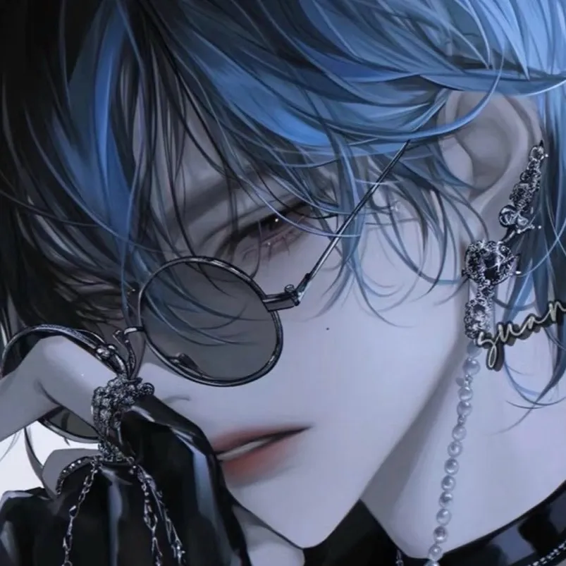 chat with ai character: 🫐clay🫐