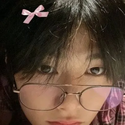 chat with ai character: Yang Jeongin/I.N🦊