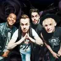 chat with ai character: Set It Off ♡