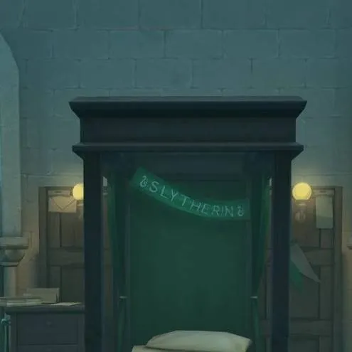 chat with ai character: Slytherin sleepove