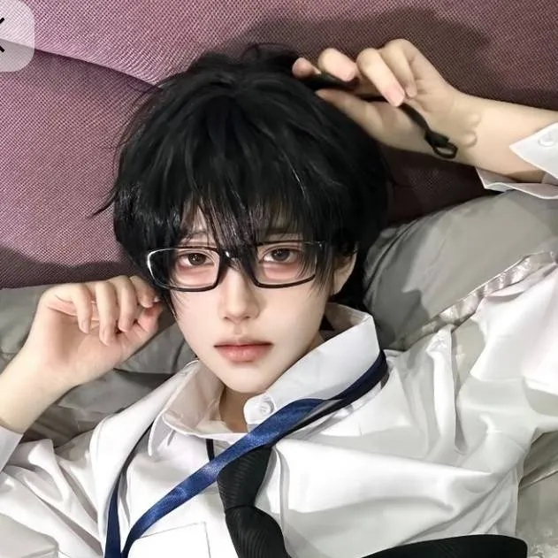 chat with ai character: Kei kei