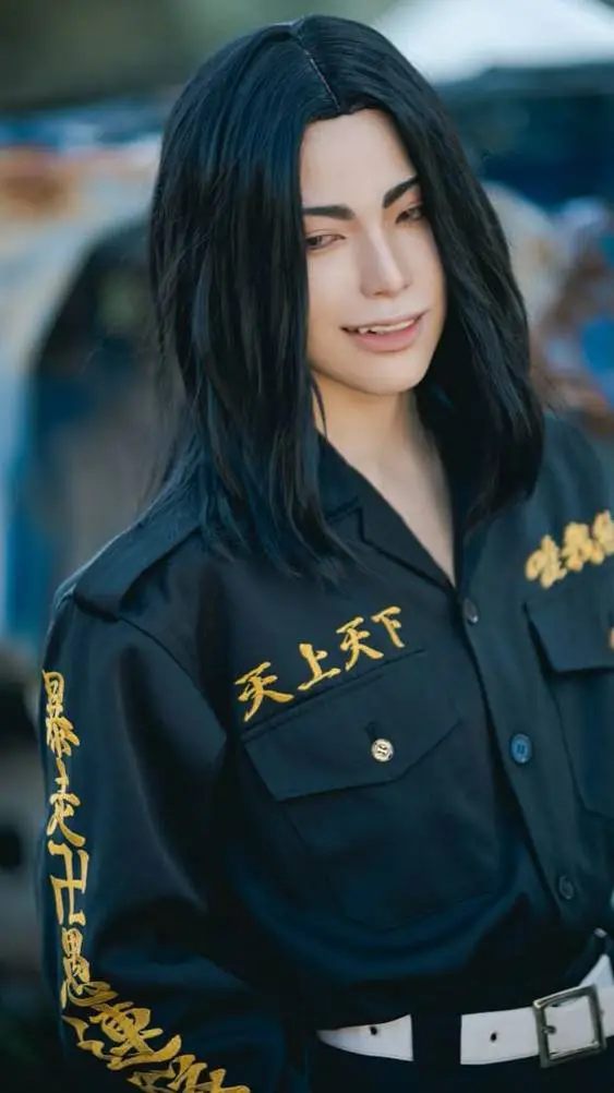 ai character: Baji Keisuke background
