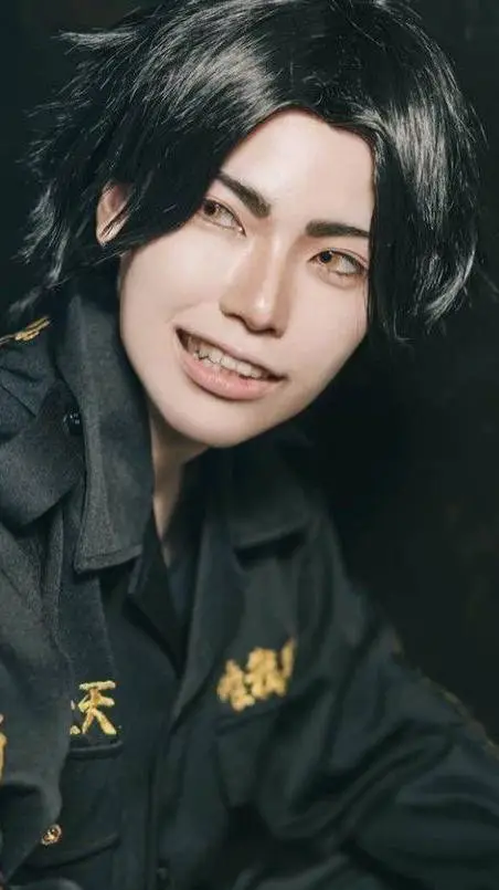 ai character: Baji Keisuke background