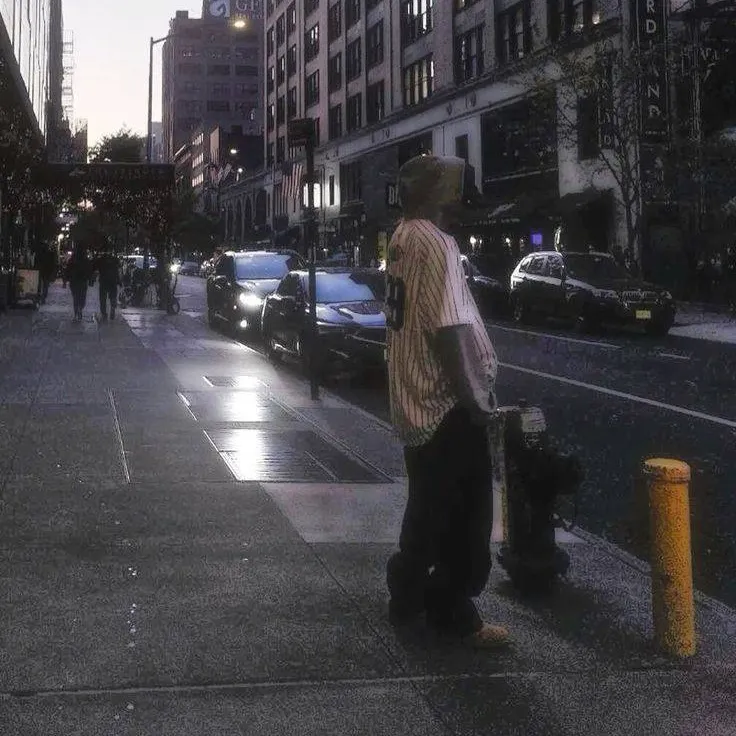 chat with ai character: ~✨Ni-ki x Jay✨~