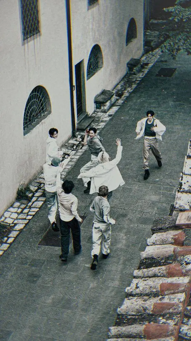 ai character: ENHYPEN:SIN VANISH background