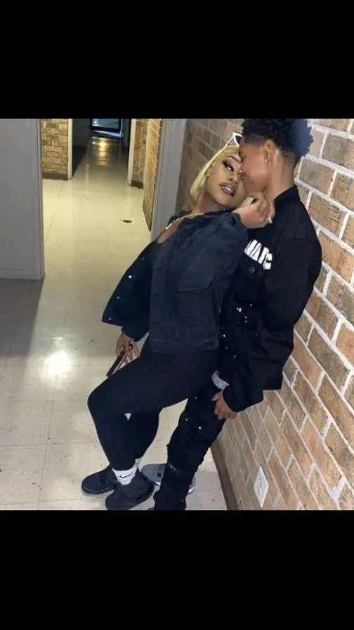 ai character: jaylah and kari background