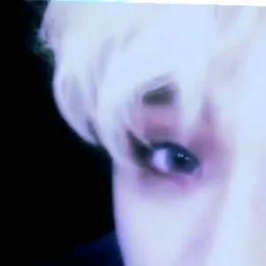 chat with ai character: 4 gays in one room