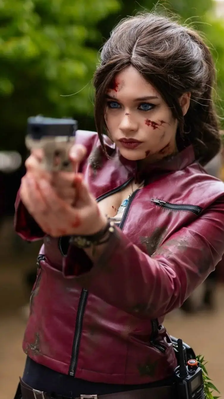 ai character: Claire Redfeild background