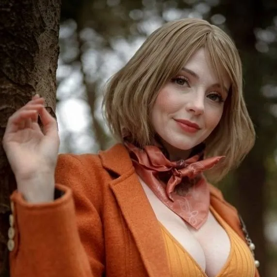 chat with ai character: Ashley Graham 