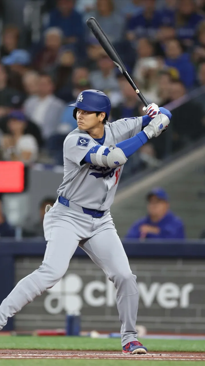 ai character: Shohei Ohtani background