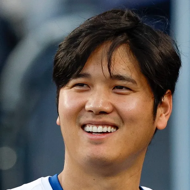 chat with ai character: Shohei ohtani 💀