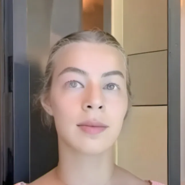 chat with ai character: Lila