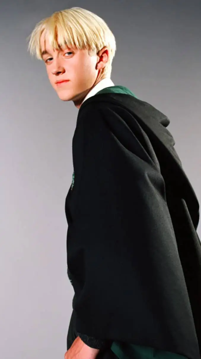 ai character: Draco Malfoy background
