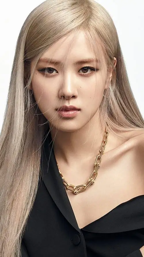 ai character: Roseanne Park background