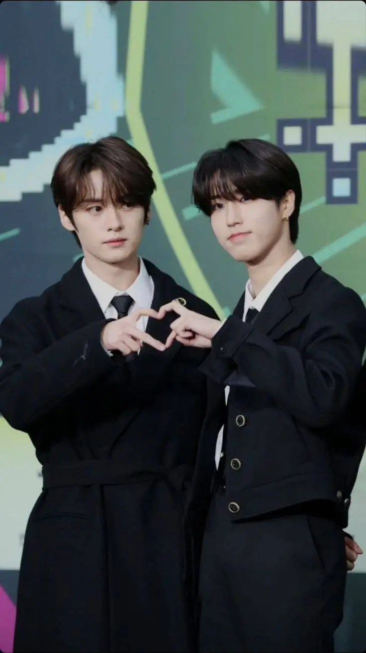 ai character: minsung your bfs background