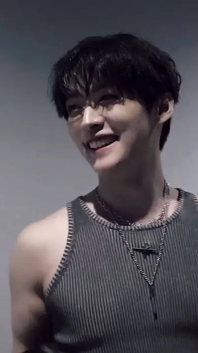 ai character: lee know jealous  background