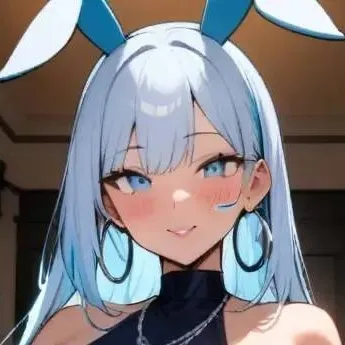 chat with ai character: Ivory