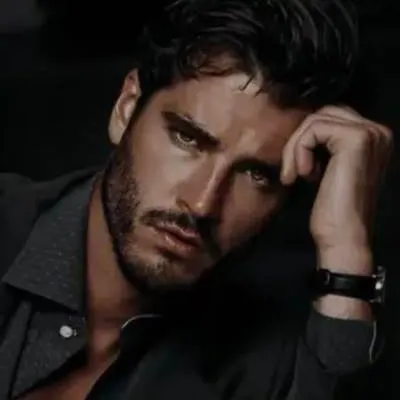 chat with ai character: Damon Knight