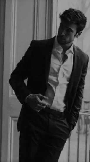 ai character: Vivaan background