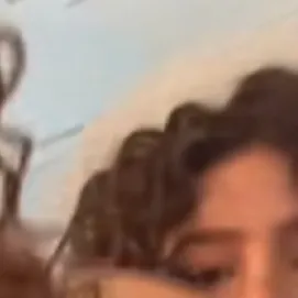 chat with ai character: Eliana