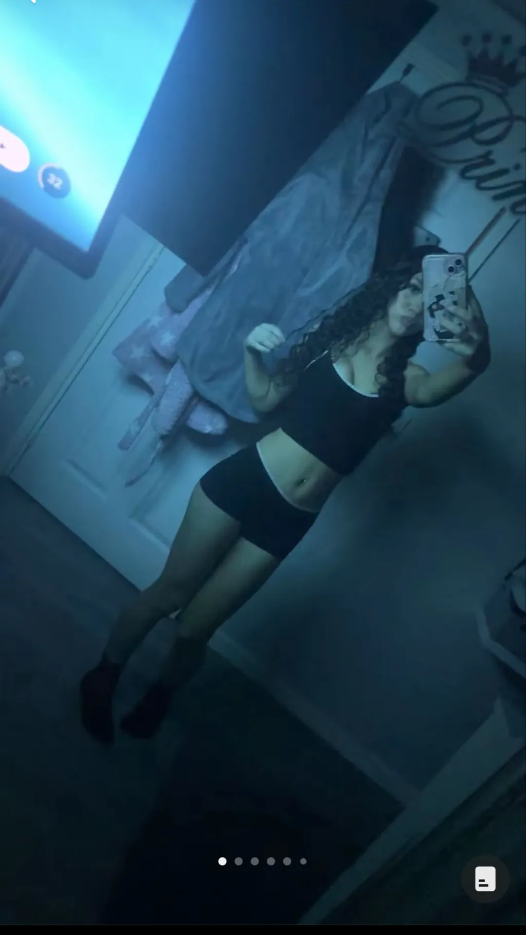 ai character: Lily background